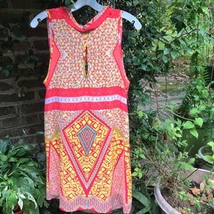 TCEC- YELLOW/CORAL DRESS- Size Medium- EUC
